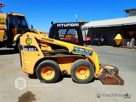 Skid Steer Loader Hyundai HSL850